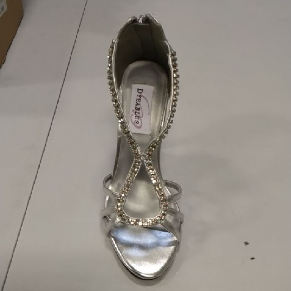 Dyeables Silver Embellished Women's Heels